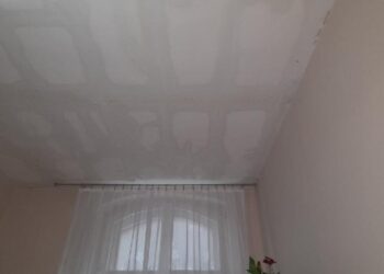 Pękniecie ze szkodą dla lokatorów i starostwa