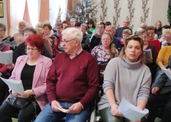 Dzień Babci i Dziadka w koźmińskim klubie seniora