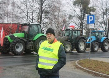 Ciągniki przeciw biurokracji