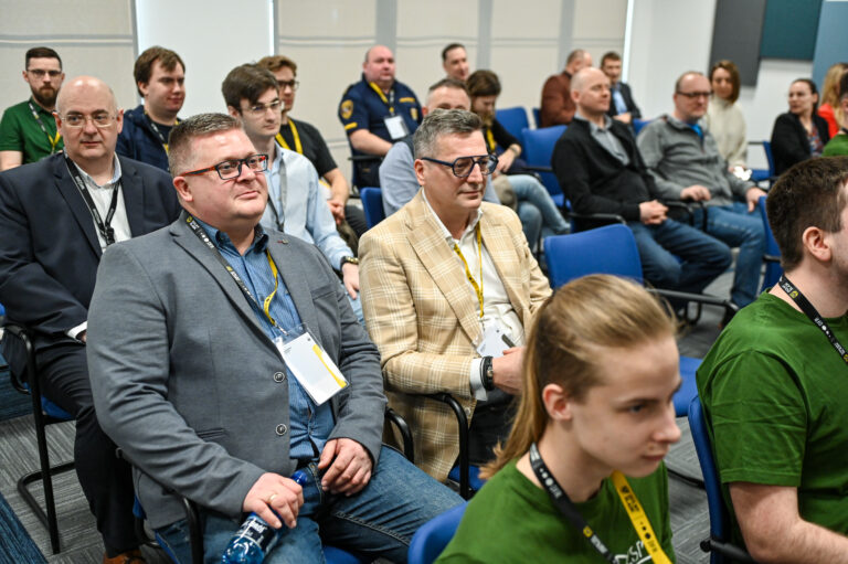 Młodzi pasjonaci nowoczesnych technologii