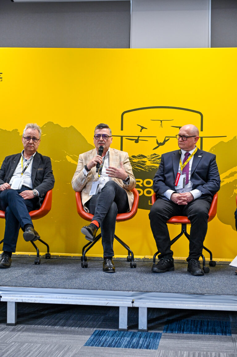 Młodzi pasjonaci nowoczesnych technologii