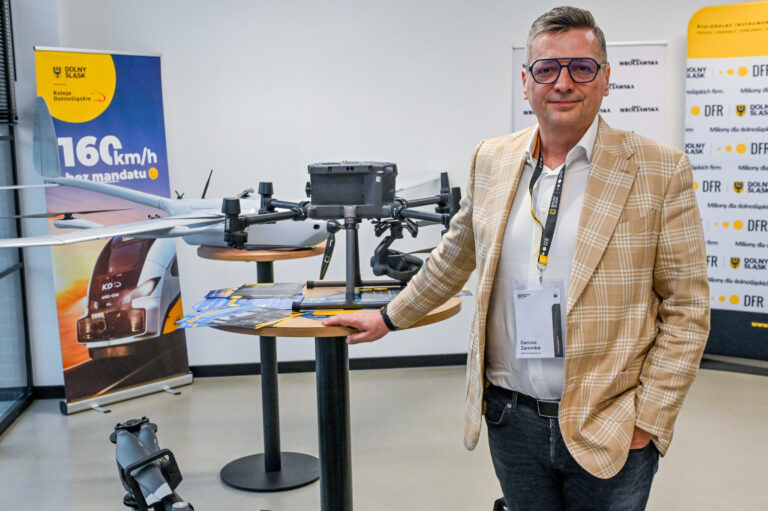 Młodzi pasjonaci nowoczesnych technologii