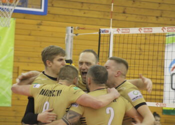 W złocie im do twarzy