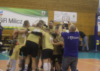 W złocie im do twarzy