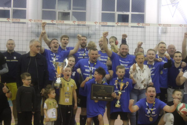 W złocie im do twarzy