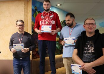 Rodzinne zawody na basenie