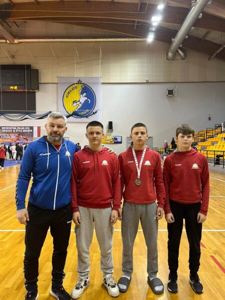 Miliccy zawodnicy nie próżnowali