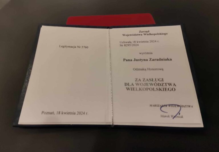 Justyn Zaradniak otrzymał prestiżową odznakę
