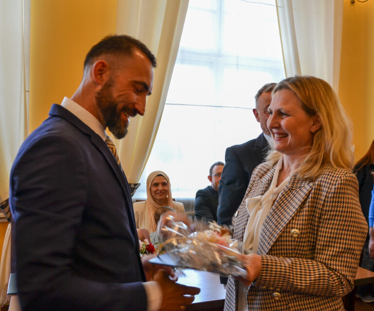Jeśli będzie trzeba, uderzę w stół