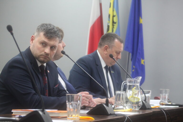Damy na szczycie powiatowego rozdania