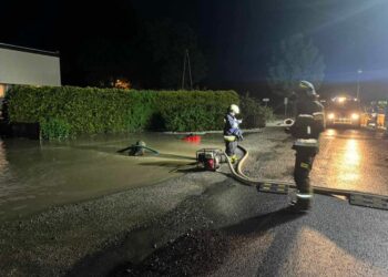 Niebezpieczny front burzowy nad powiatem