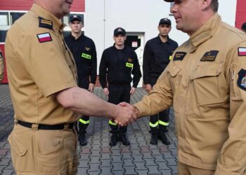 Uroczysta zmiana służby