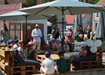 Strefa relaksu na koźmińskim Rynku