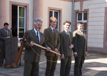 Rywalizacja ku pamięci patrona