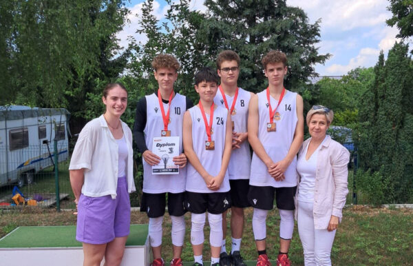 Na podium w ulicznych starciach