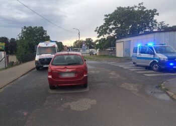 Nietrzeźwy 66-latek potrącił pieszego