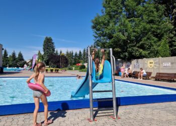 Koźmiński basen – wakacyjny relaks tuż za rogiem!