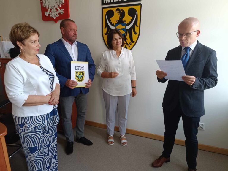 Nauczyciele otrzymali awans zawodowy