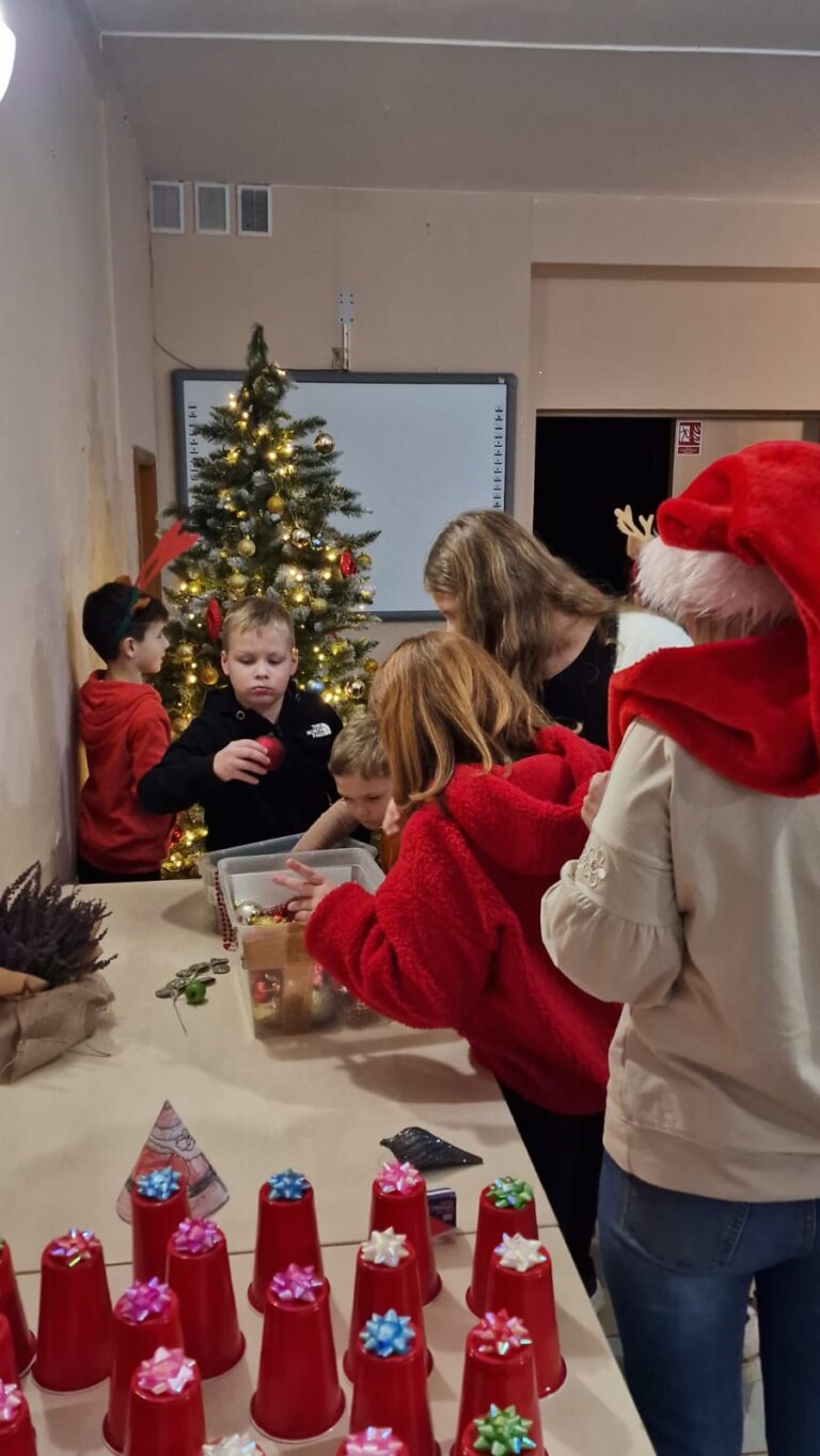 Mikołajkowy wieczór pełen radości