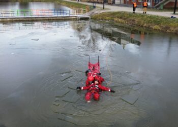 Strażacy z Krotoszyna doskonalili ratownictwo lodowe