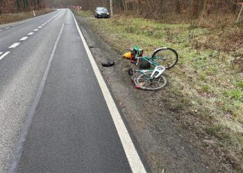 Potrącenie rowerzysty pod Miłochowicami