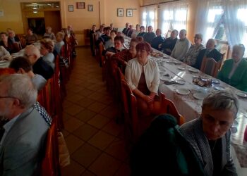 Święto babci i dziadka w Szkole Podstawowej w Zalesiu Małym