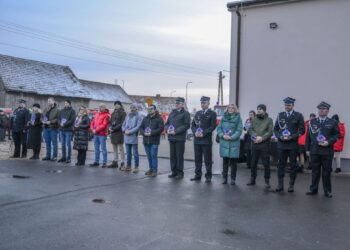 Uroczyste przywitanie nowego wozu ratowniczo-gaśniczego w Smolicach
