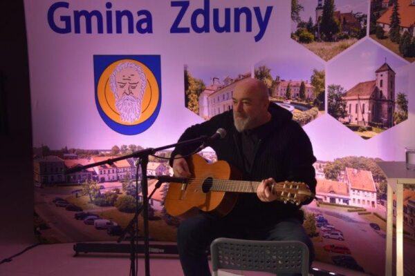 Magiczny wernisaż w Starej Kaflarni