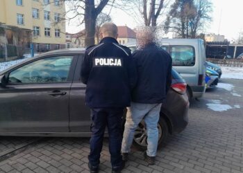 Z rowu prosto w ręce policji