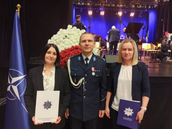 Nagrody dla pracowników cywilnych milickiej Policji