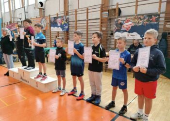 Młodzi zawodnicy UKS Zduny z sukcesami na Grand Prix Wielkopolski w tenisie stołowym