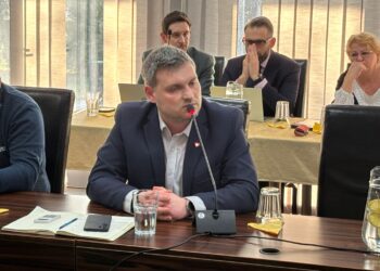 Polityczne trzęsienie ziemi w Radzie Powiatu