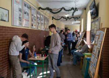 Kwiatowy Dzień Kobiet w ZSP nr 2 w Krotoszynie