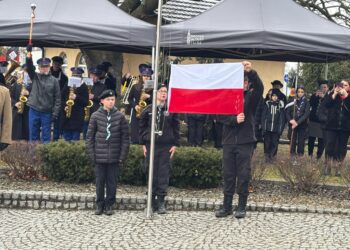Hołd dla Żołnierzy Wyklętych na milickim skwerze