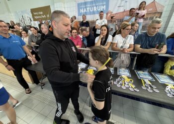 Wiosenny Turniej Pływacki