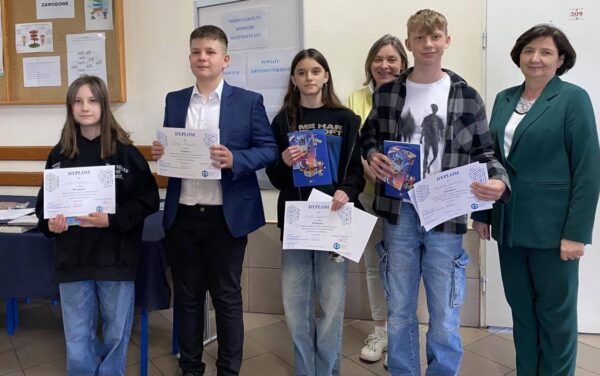 Młodzi matematycy rywalizowali w koźmińskiej Trójce