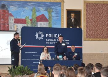 Używki pod lupą – młodzież pyta, eksperci odpowiadają