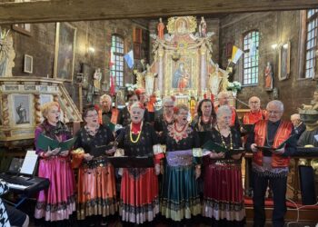 Pieśni Maryjne rozbrzmiały w Starymgrodzie