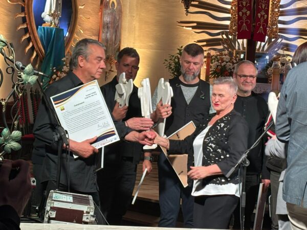 Razem dla godności