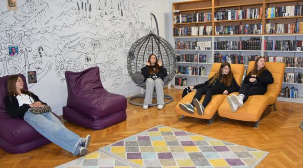 Zapisz się do biblioteki!