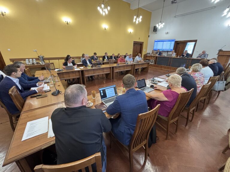 Burmistrz gminy Milicz bez wotum zaufania