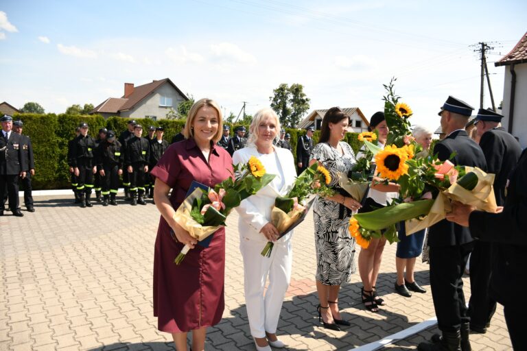 95 lat służby