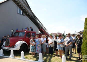 95 lat służby
