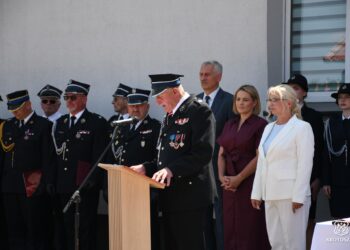 95 lat służby