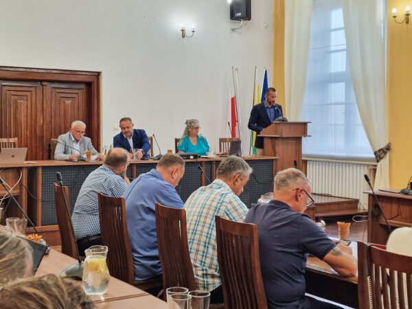 Gmina wesprze remonty dróg powiatowych