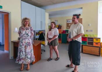 Wizyty w placówkach oświatowych