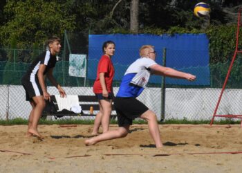 Emocjonujące rozgrywki w Dwójce