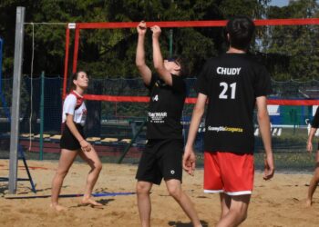 Emocjonujące rozgrywki w Dwójce