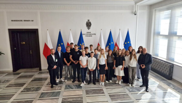 Krotoszyńska młodzież w stolicy – lekcja patriotyzmu i demokracji