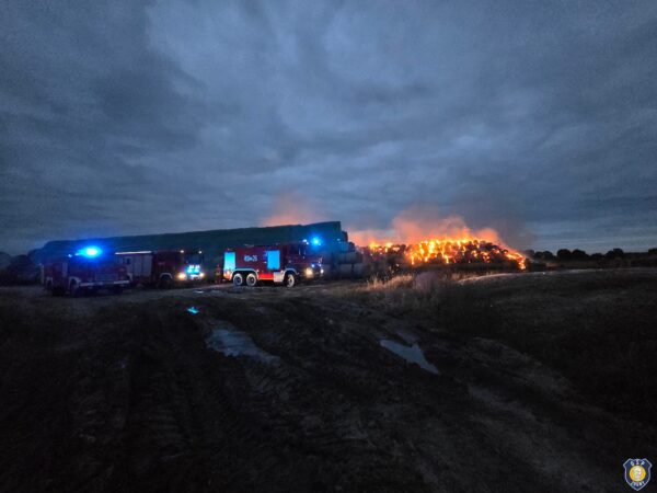 Pożar stogu siana w Gorzupi